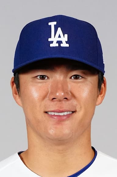 山本由伸の顔写真